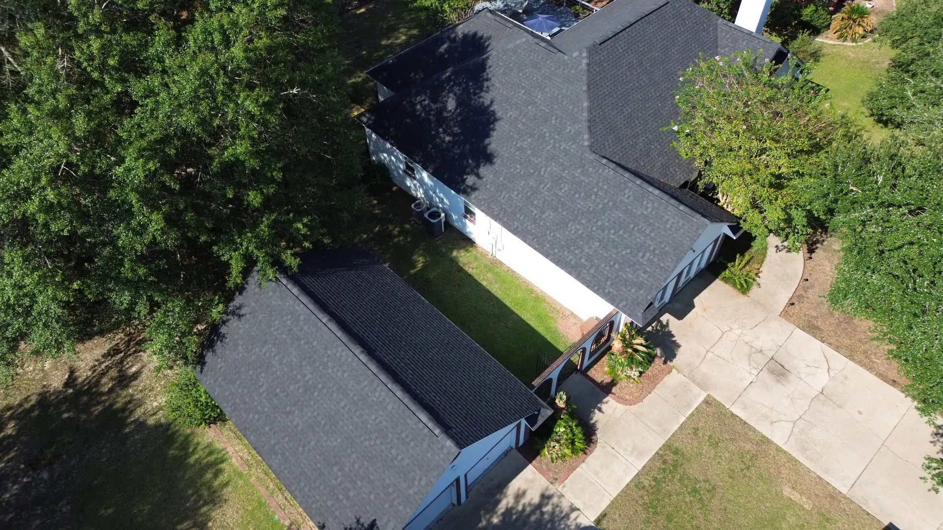 Hurricane-resistant FORTIFIED roof on a Gulfport MS home built by a trusted roofing company.”