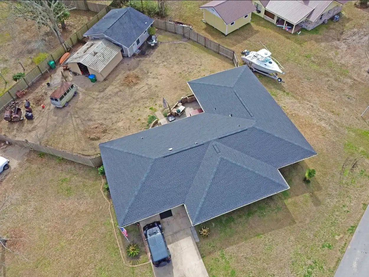 Integrity Roofing contractor in Saucier, MS