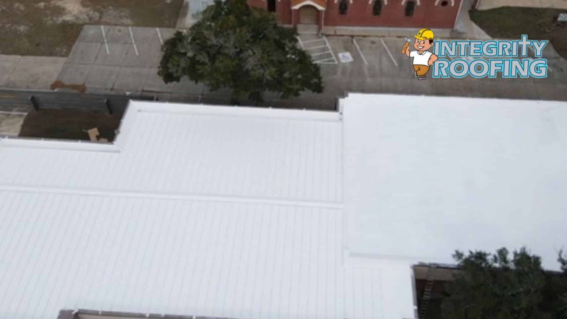 Roof Coating Maintenance Guide for Gulf Coast Roofs